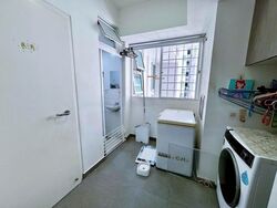 The Esparis (D18), Condominium #450738871